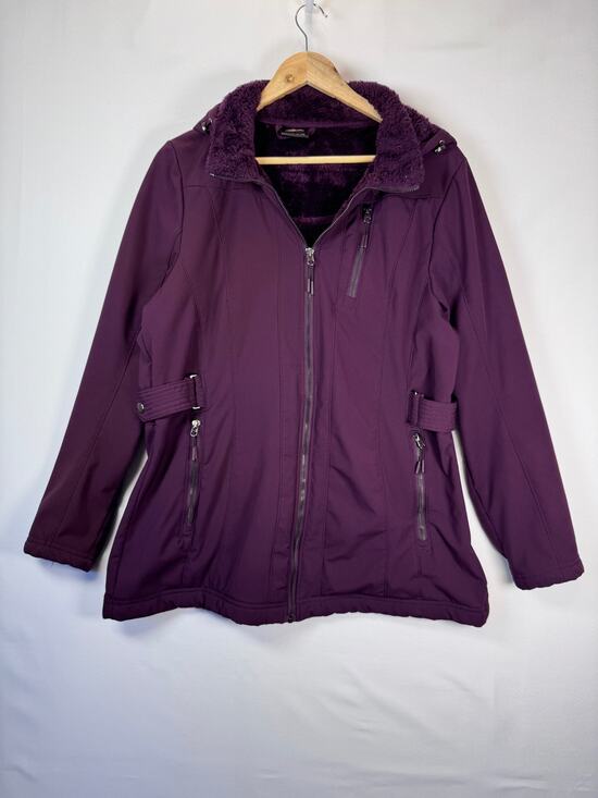 ZeroXposur Jackets & Blazers - ZeroXposur Women's Softshell Jacket XL Purple Faux Fur Lined Hooded Winter